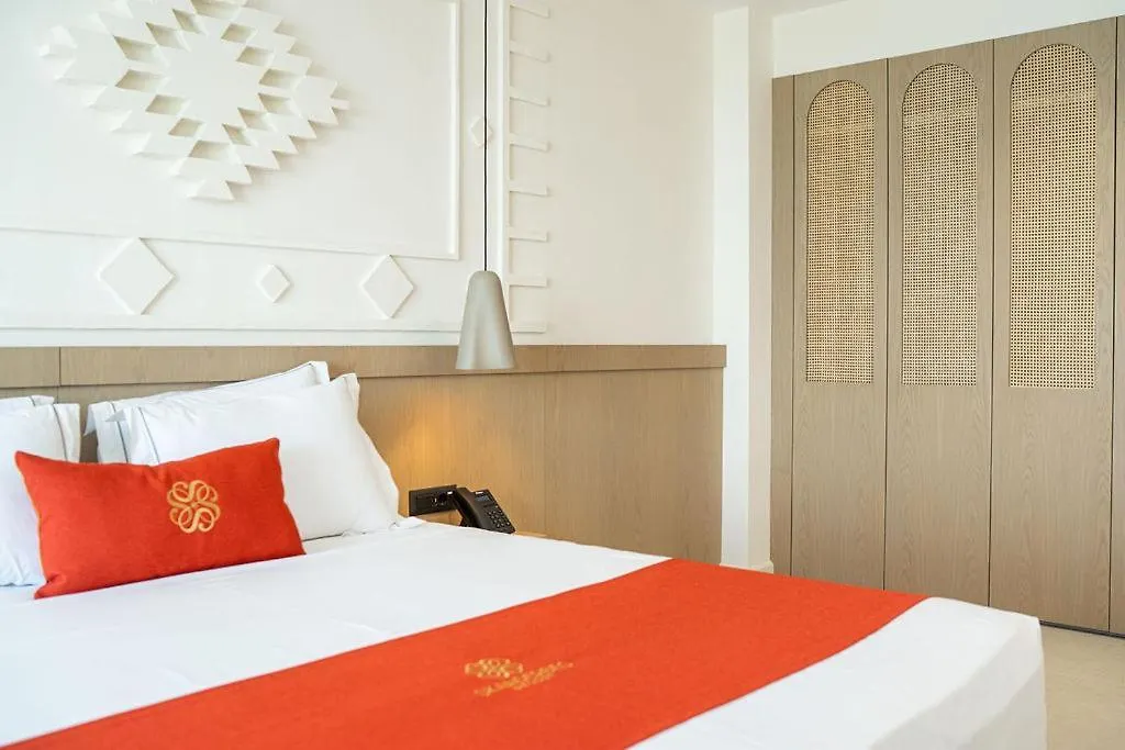 Hotel Skanderbeg Golem